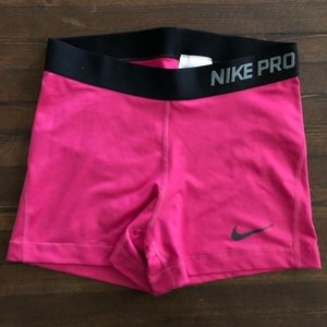 Pink M Dri-fit Nike Pro shorts